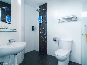 8 Days Boutique Hotel @ Mount Austin Jb Johor Bahru Luaran gambar